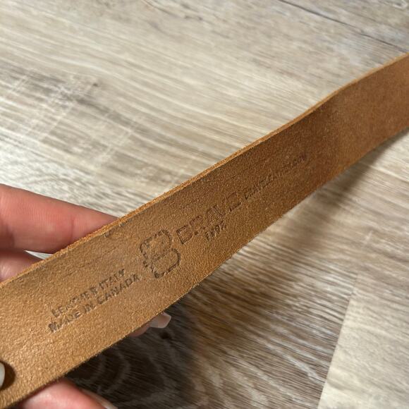 Brave Leather Studded Buckle Belt Tan Distressed Leather 42” Western Made Canada - Picture 6 of 8